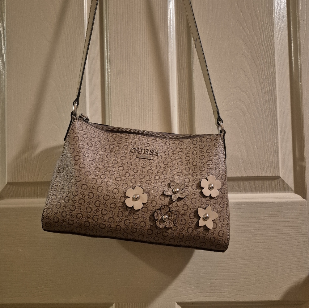 GUESS crossbody bag